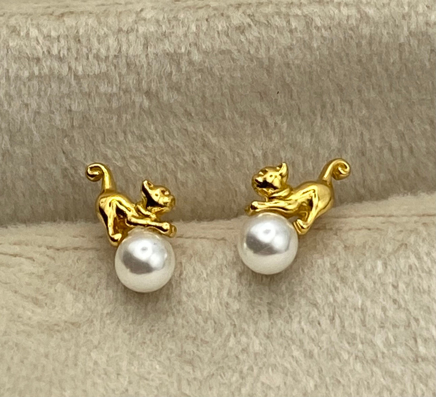 Sterling Silver Cat Stud Earrings