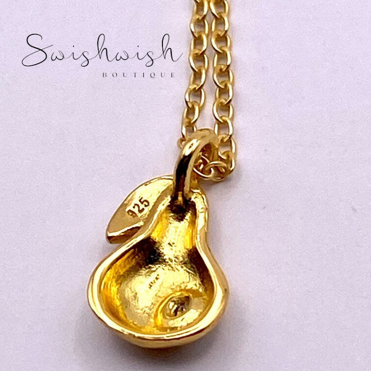 Gold Pendant Necklace with Cubic Zirconia