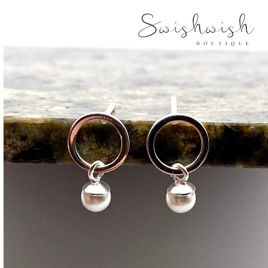 Sterling Silver Circle Stud Earrings with Pearl