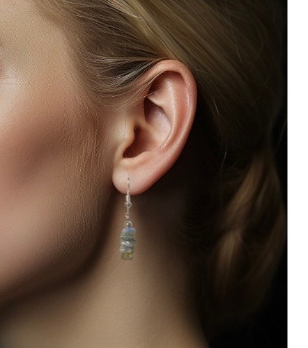 Gem Chip Dangle Earrings